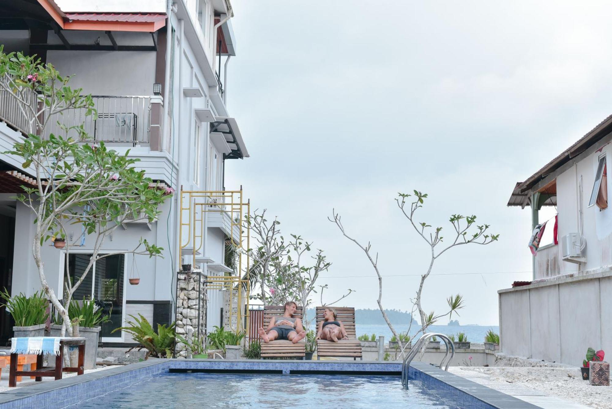 Hotel Oseda Nias Surf House Hilibotodane Zewnętrze zdjęcie