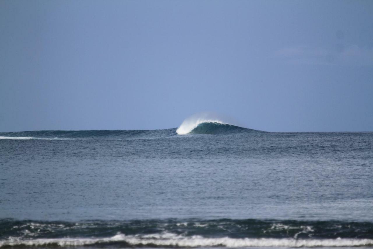 Hotel Oseda Nias Surf House Hilibotodane Zewnętrze zdjęcie