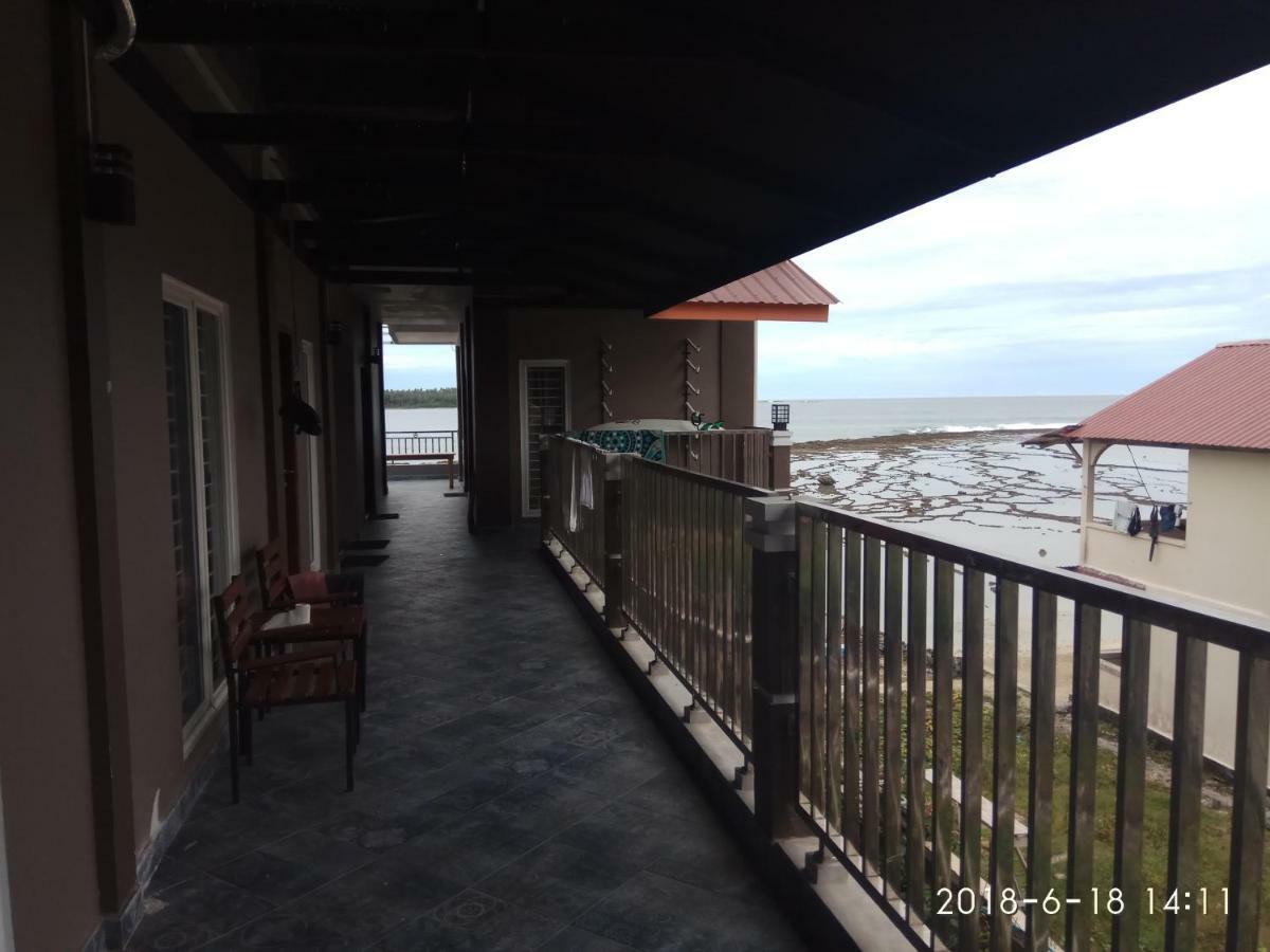Hotel Oseda Nias Surf House Hilibotodane Zewnętrze zdjęcie