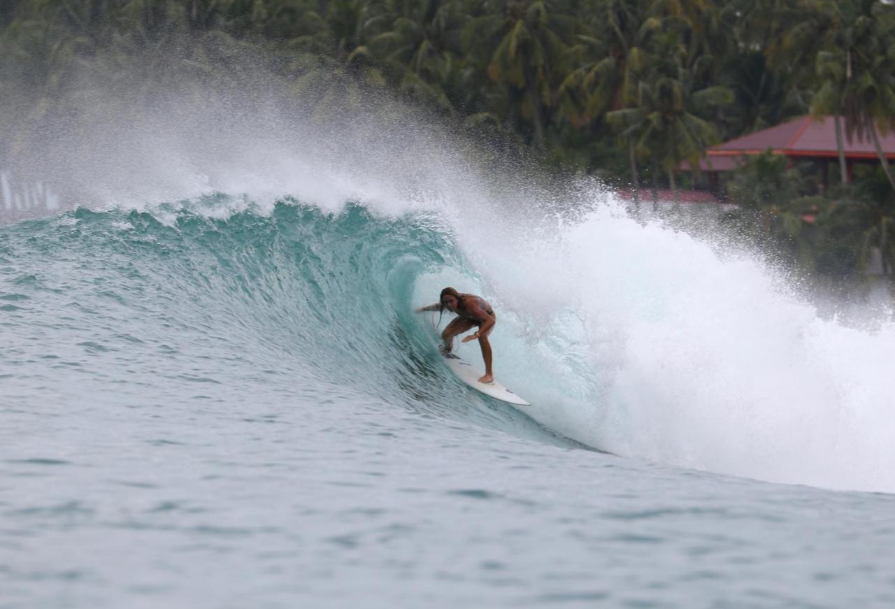 Hotel Oseda Nias Surf House Hilibotodane Zewnętrze zdjęcie