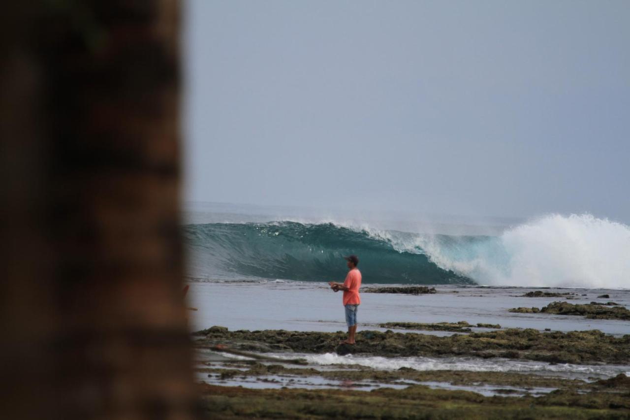 Hotel Oseda Nias Surf House Hilibotodane Zewnętrze zdjęcie