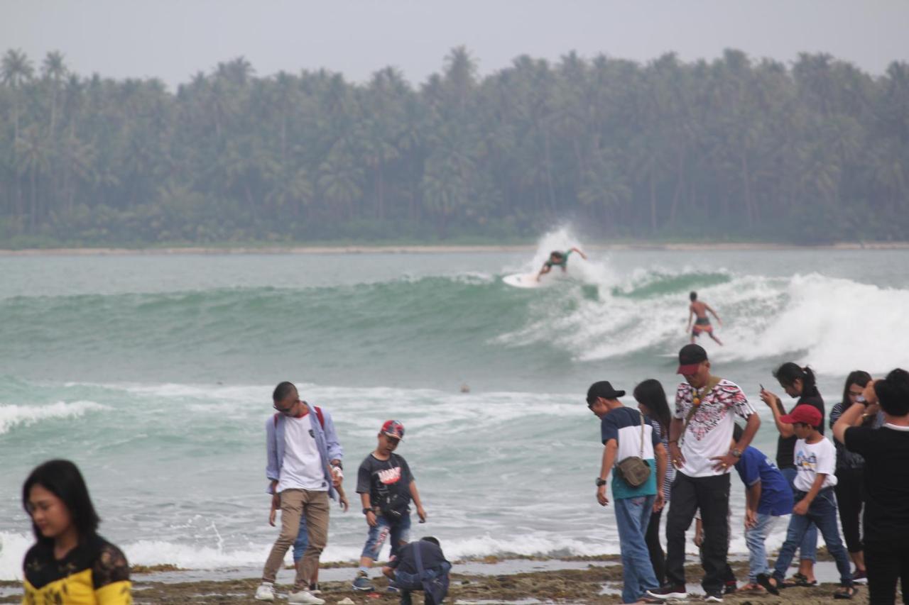 Hotel Oseda Nias Surf House Hilibotodane Zewnętrze zdjęcie
